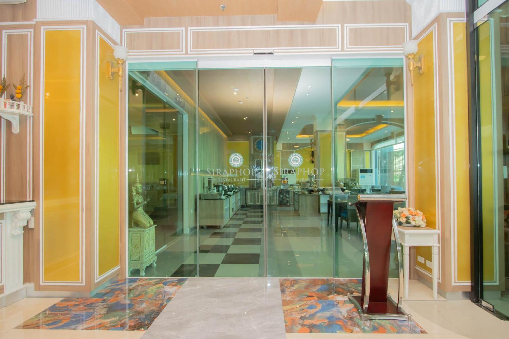 Sira Grande Hotel & Spa Patong Exterior foto